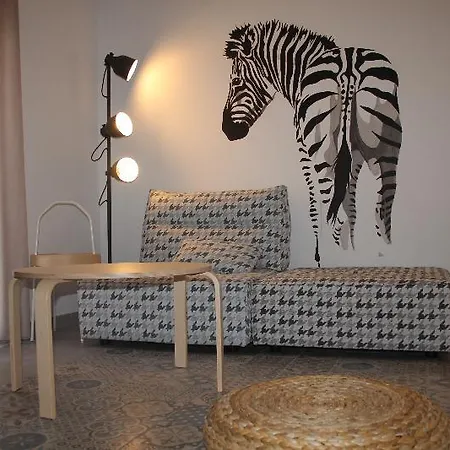 Cebras Turisticos * Беникарло